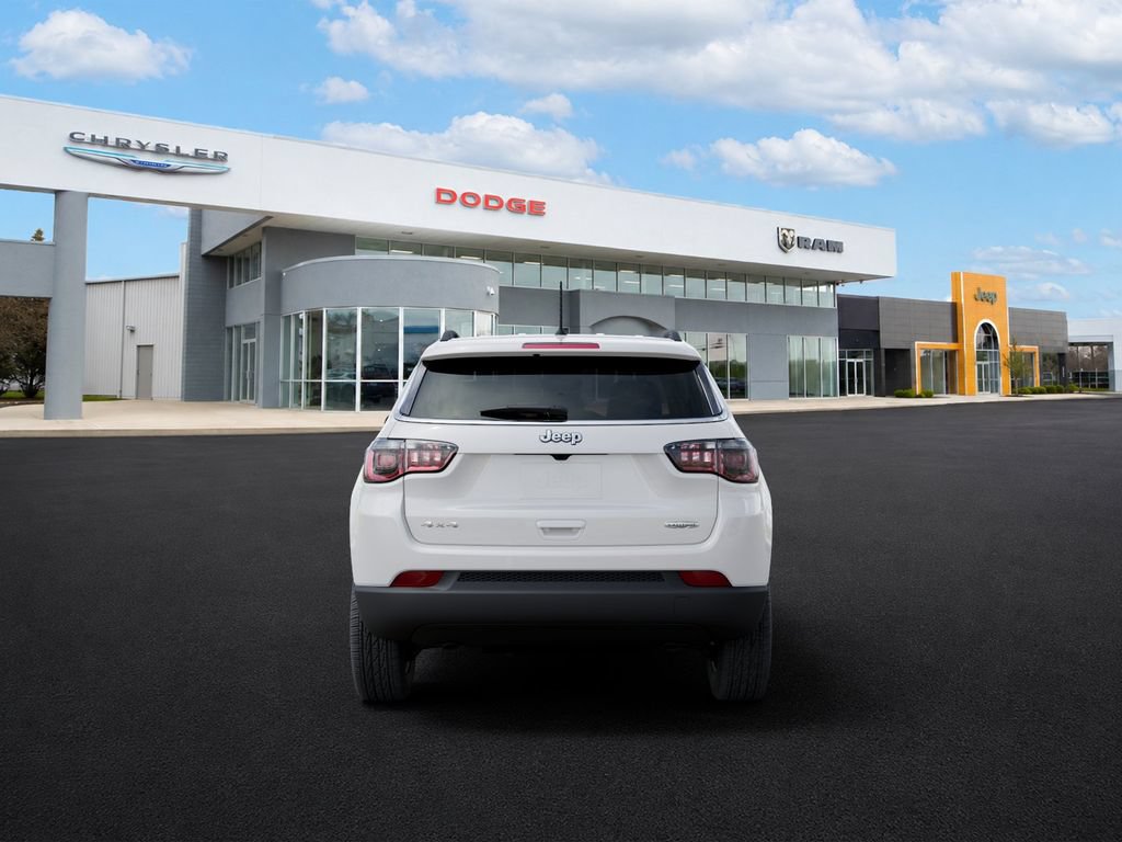 New 2026 Jeep Compass Latitude AWD/4WD image 7