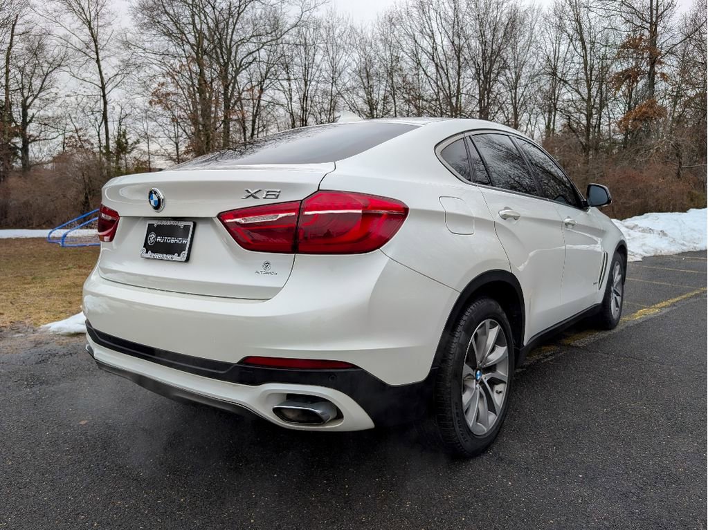 Used 2019 BMW X6 xDrive35i w/ Premium Package image 4