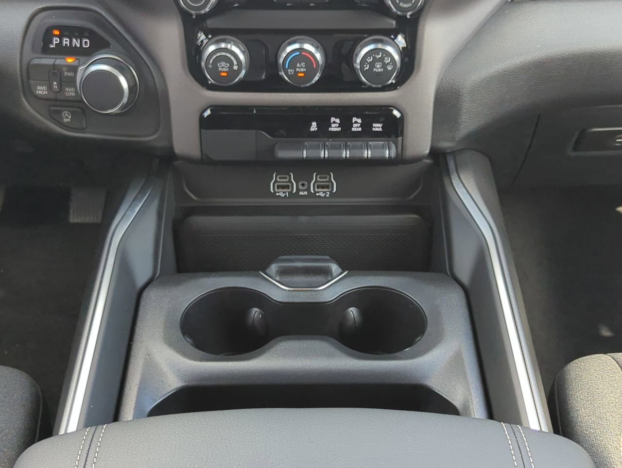 New 2026 RAM 1500 Express image 17