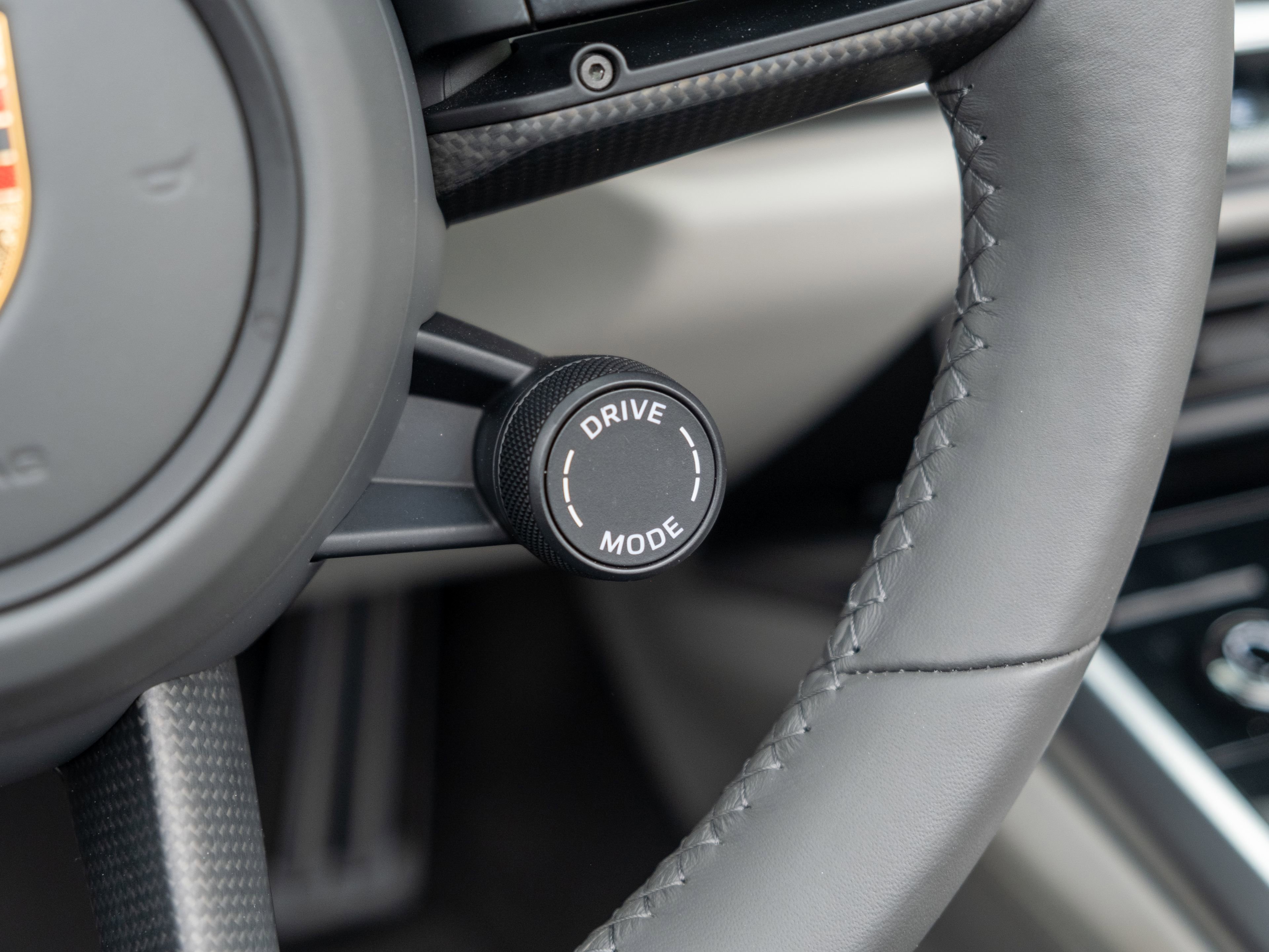 Certified 2024 Porsche 911 Carrera S RWD image 39