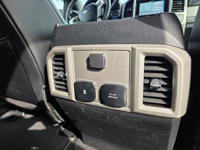 Used 2019 Ford F250 Lariat w/ Chrome Package AWD/4WD image 12