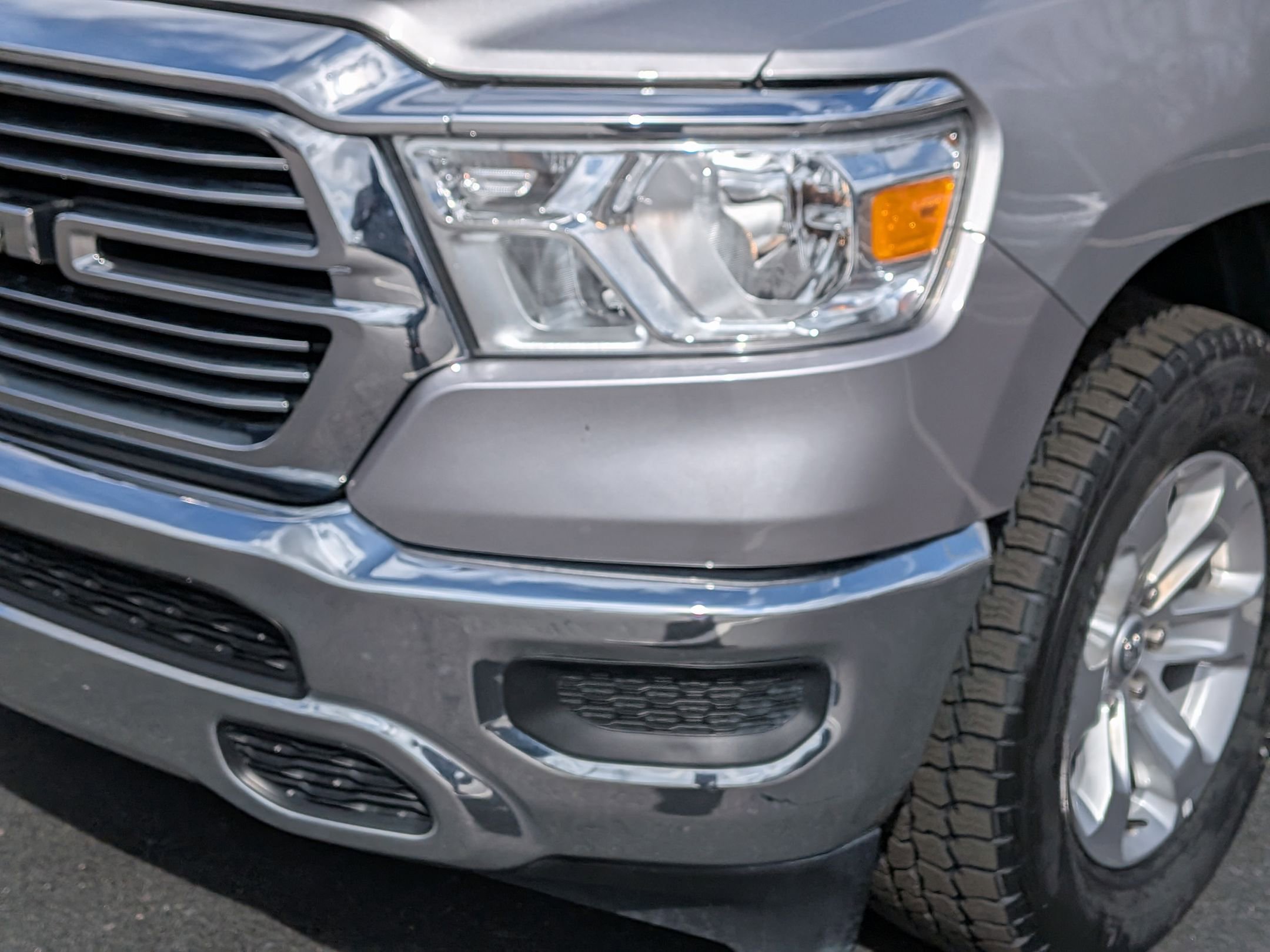 Used 2024 RAM 1500 Laramie image 9