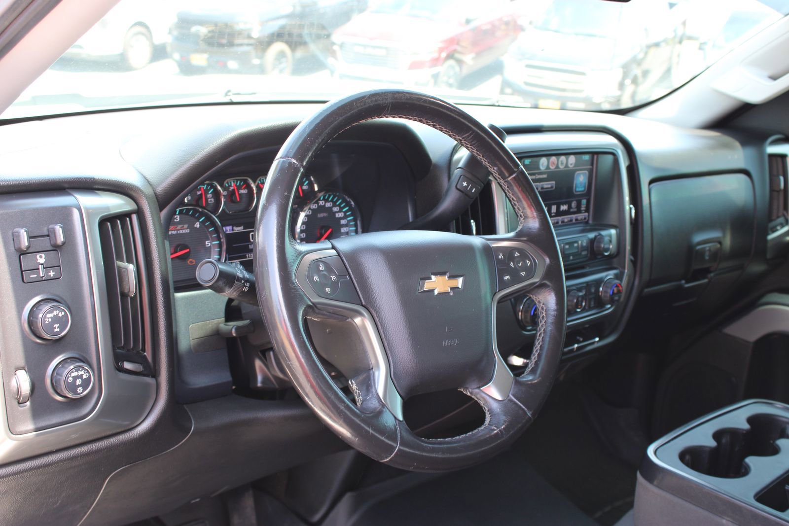 Used 2018 Chevrolet Silverado 1500 LT w/ All Star Edition AWD/4WD image 10