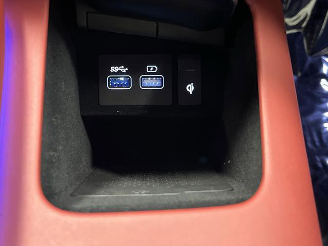 Used 2025 Genesis GV70 3.5T Sport image 24