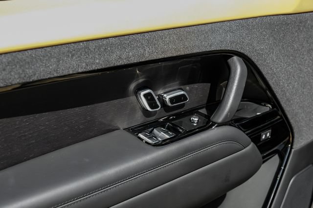 Used 2025 Land Rover Range Rover Sport Autobiography AWD/4WD image 52