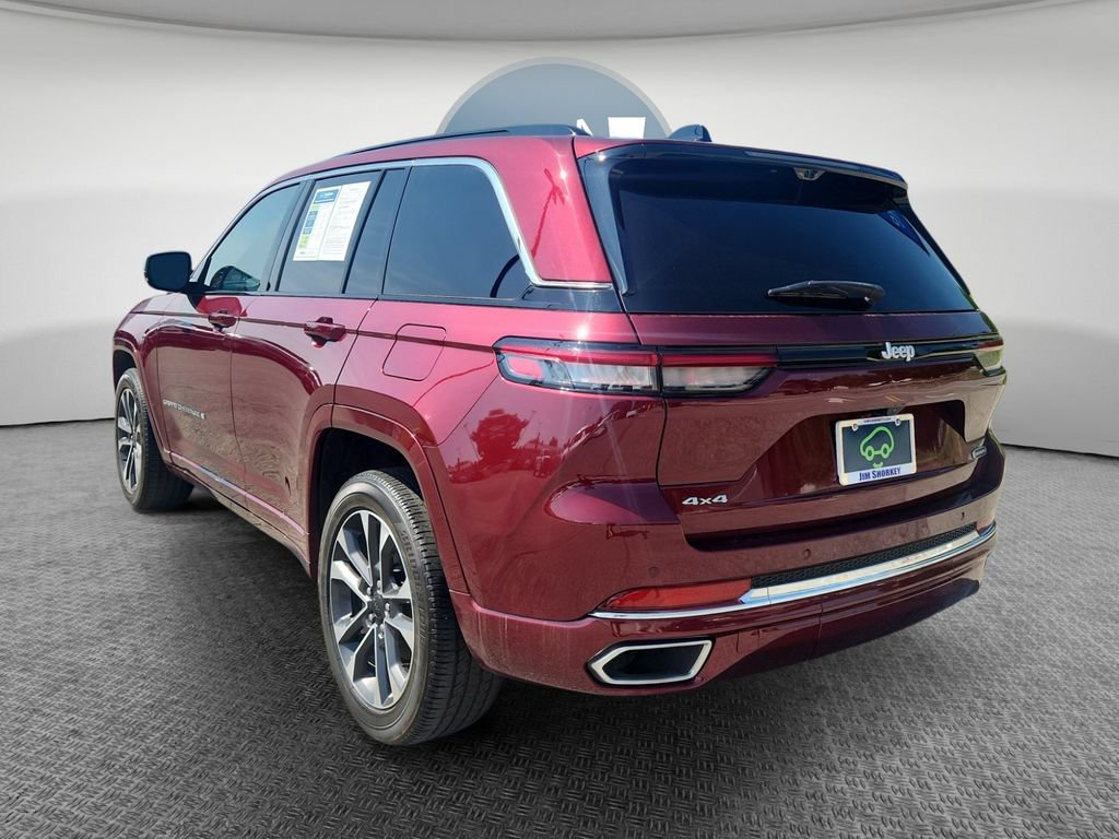 Used 2024 Jeep Grand Cherokee Overland w/ Luxury Tech Group IV AWD/4WD image 6