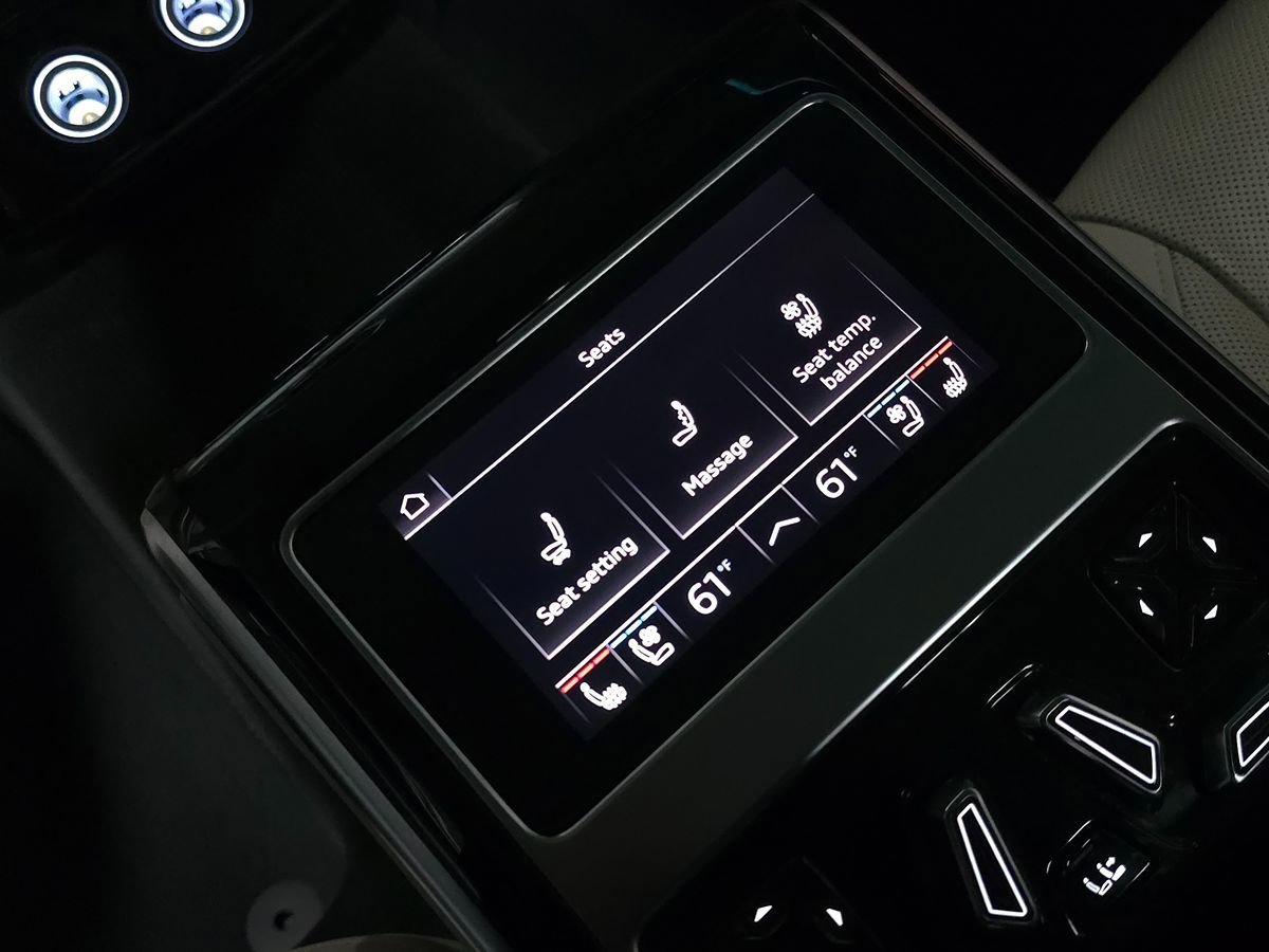 Used 2023 Audi A8 L 3.0T w/ Luxury Package AWD/4WD image 20