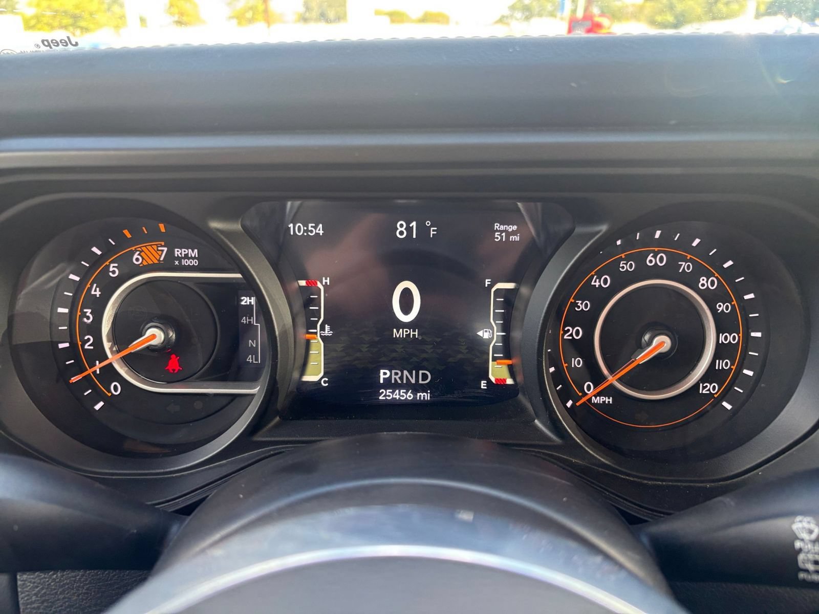 Used 2025 Jeep Wrangler Unlimited Sahara AWD/4WD image 39