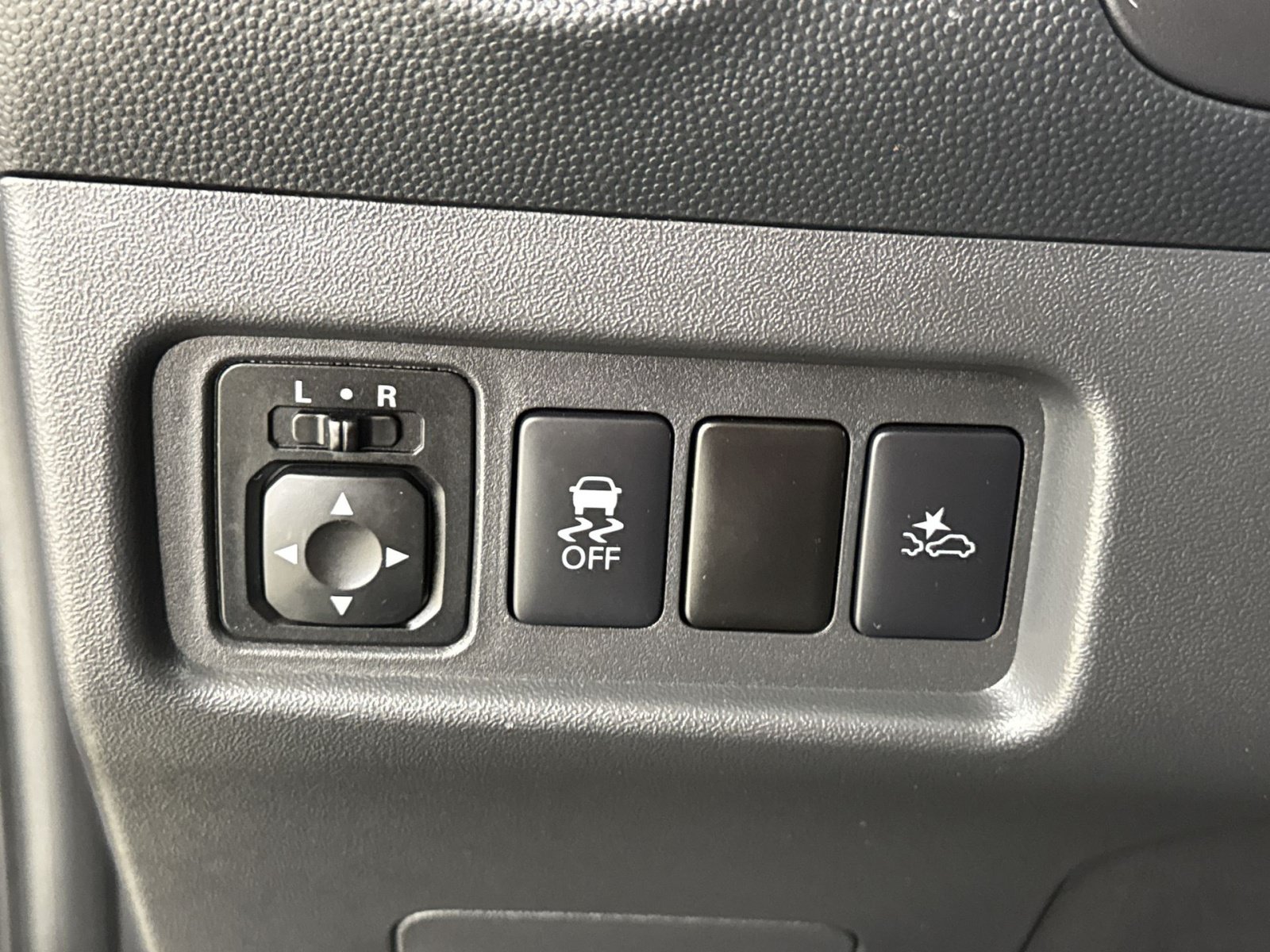 Used 2024 Mitsubishi Mirage ES FWD image 45