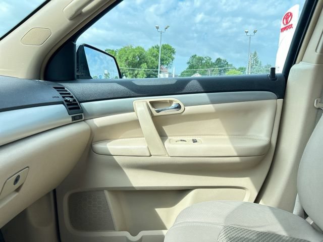 Used 2007 Saturn Outlook XE w/ Preferred Pkg FWD image 38