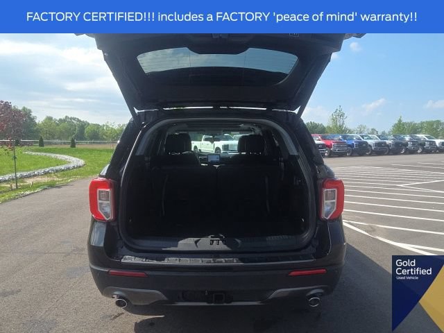 Used 2024 Ford Explorer XLT w/ Equipment Group 202A AWD/4WD image 12