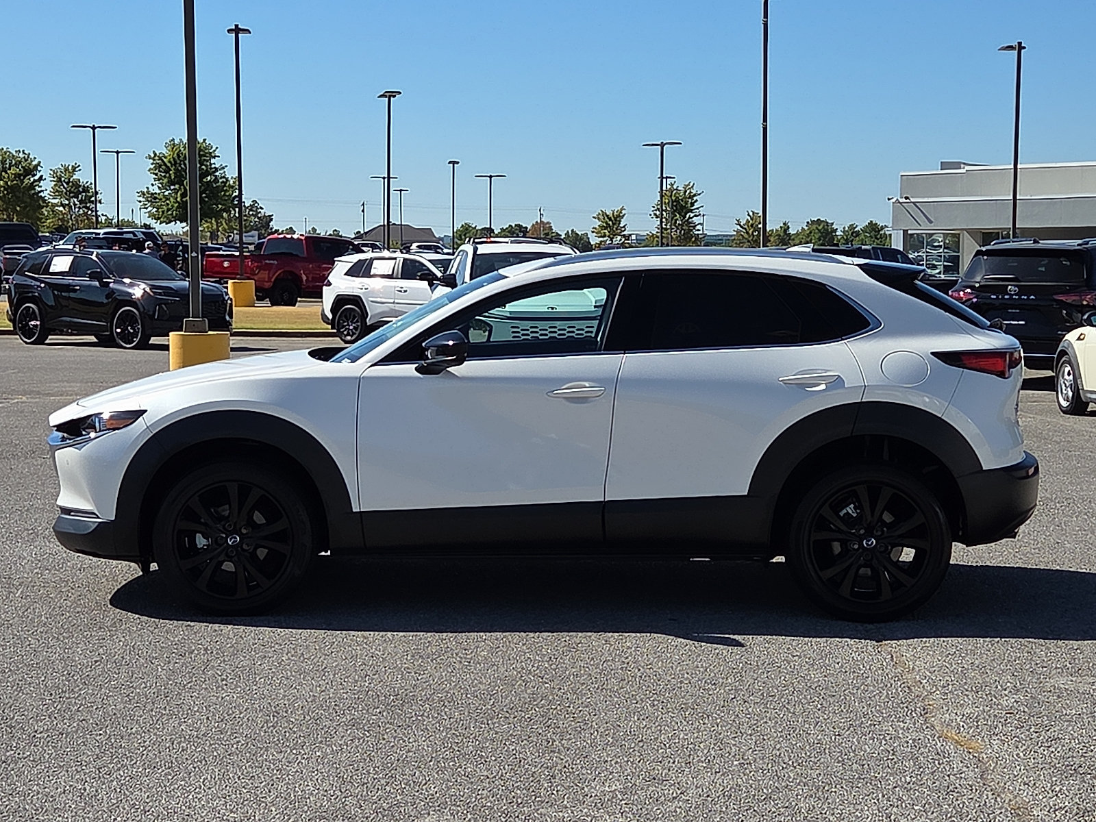 Used 2023 MAZDA CX-30 2.5 Turbo w/ Premium Plus Pkg AWD/4WD image 3