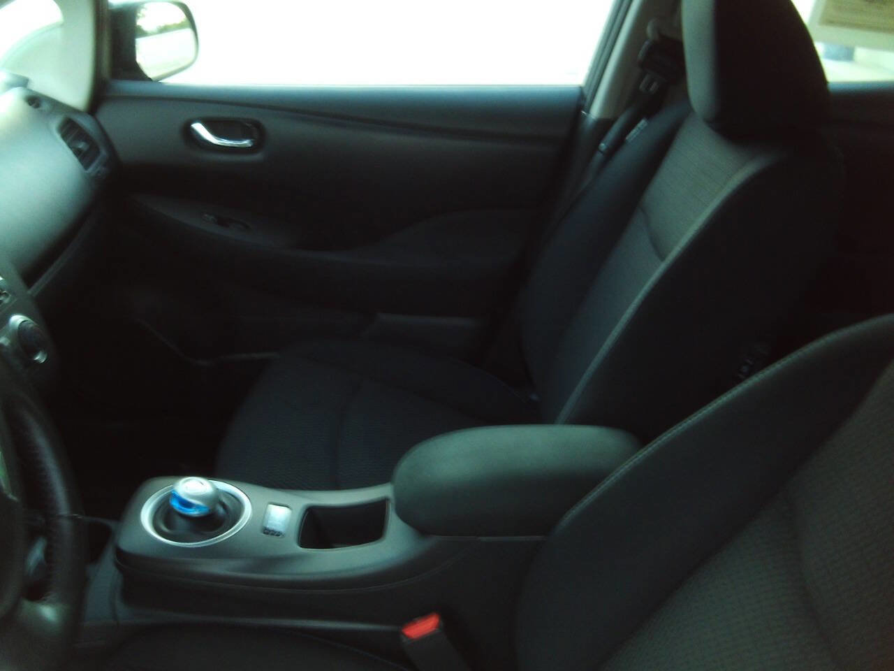 Used 2015 Nissan Leaf S w/ Charge Package image 8