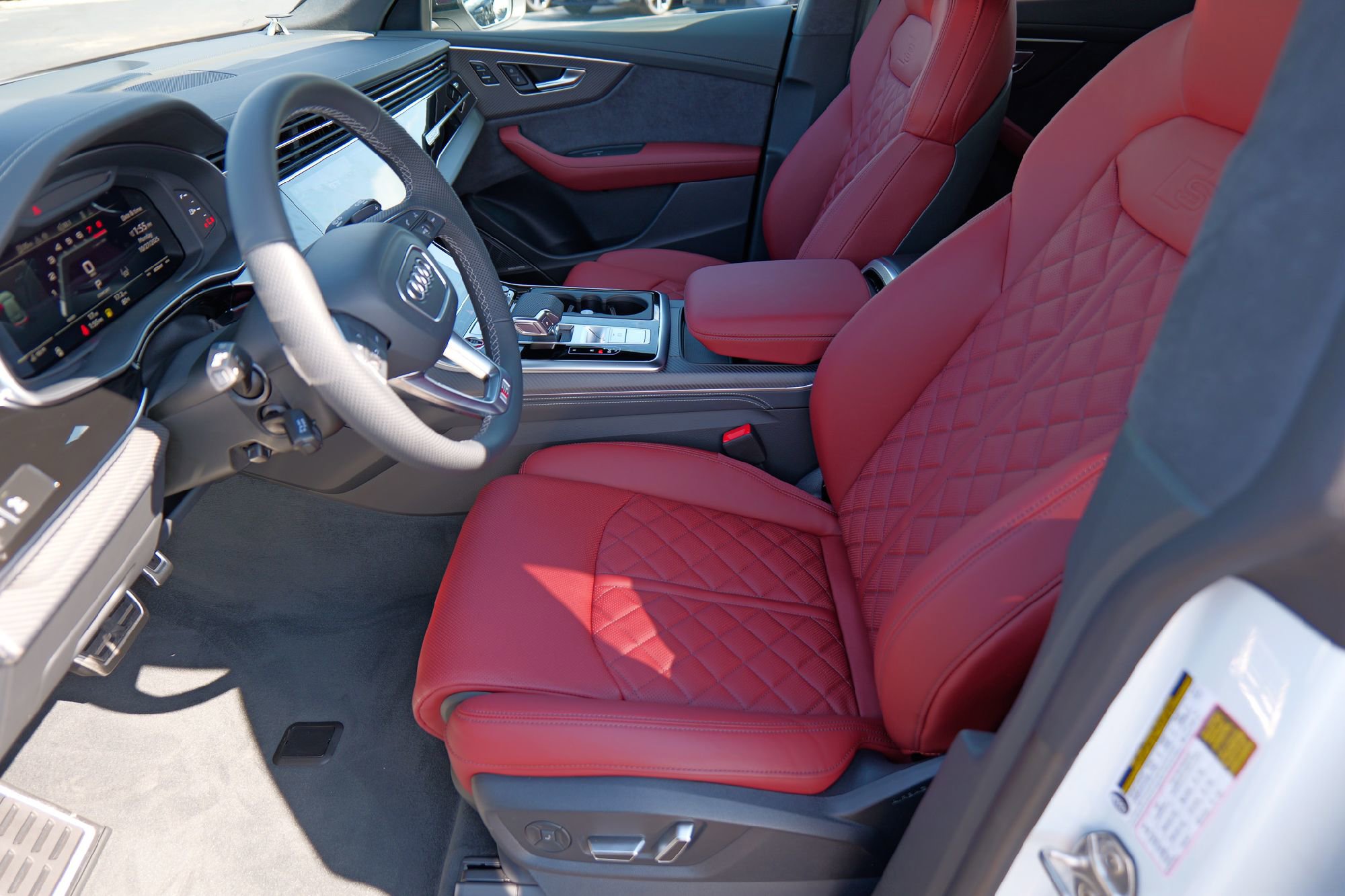 New 2026 Audi SQ8 Prestige image 9