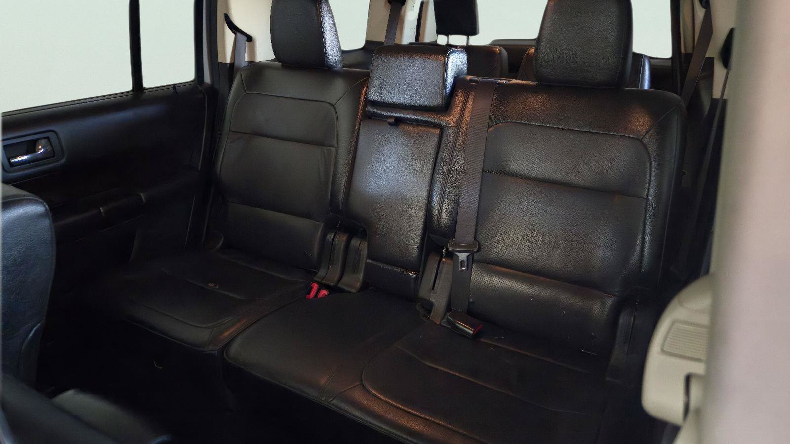 Used 2018 Ford Flex Limited FWD image 22