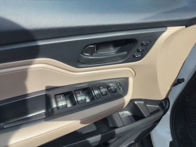 Used 2019 Honda Odyssey EX-L image 18