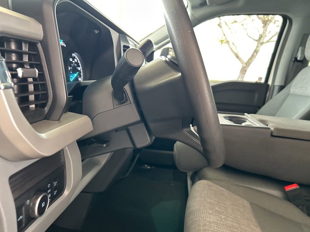 Used 2025 Ford F350 XLT image 42