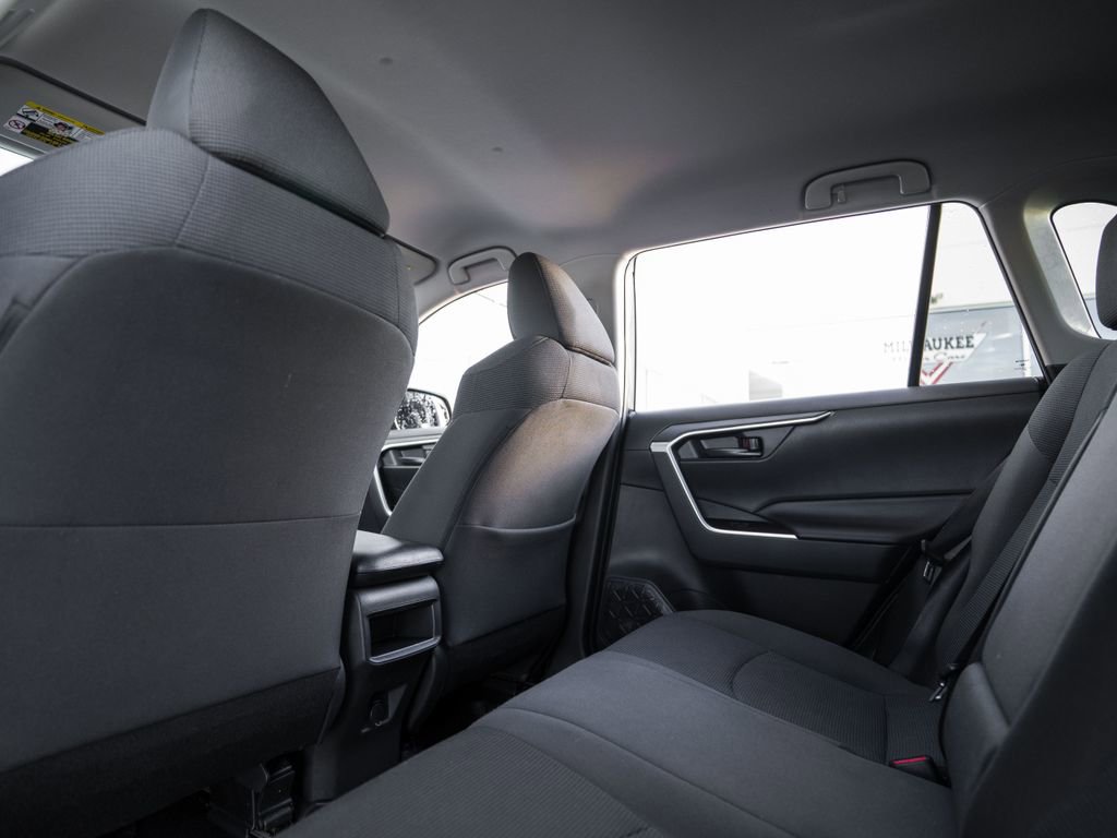 Used 2020 Toyota RAV4 LE w/ All Weather Liner Package image 27