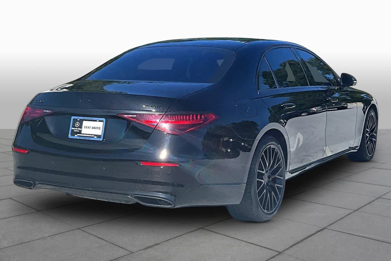 Used 2022 Mercedes-Benz S 580 4MATIC Sedan image 12