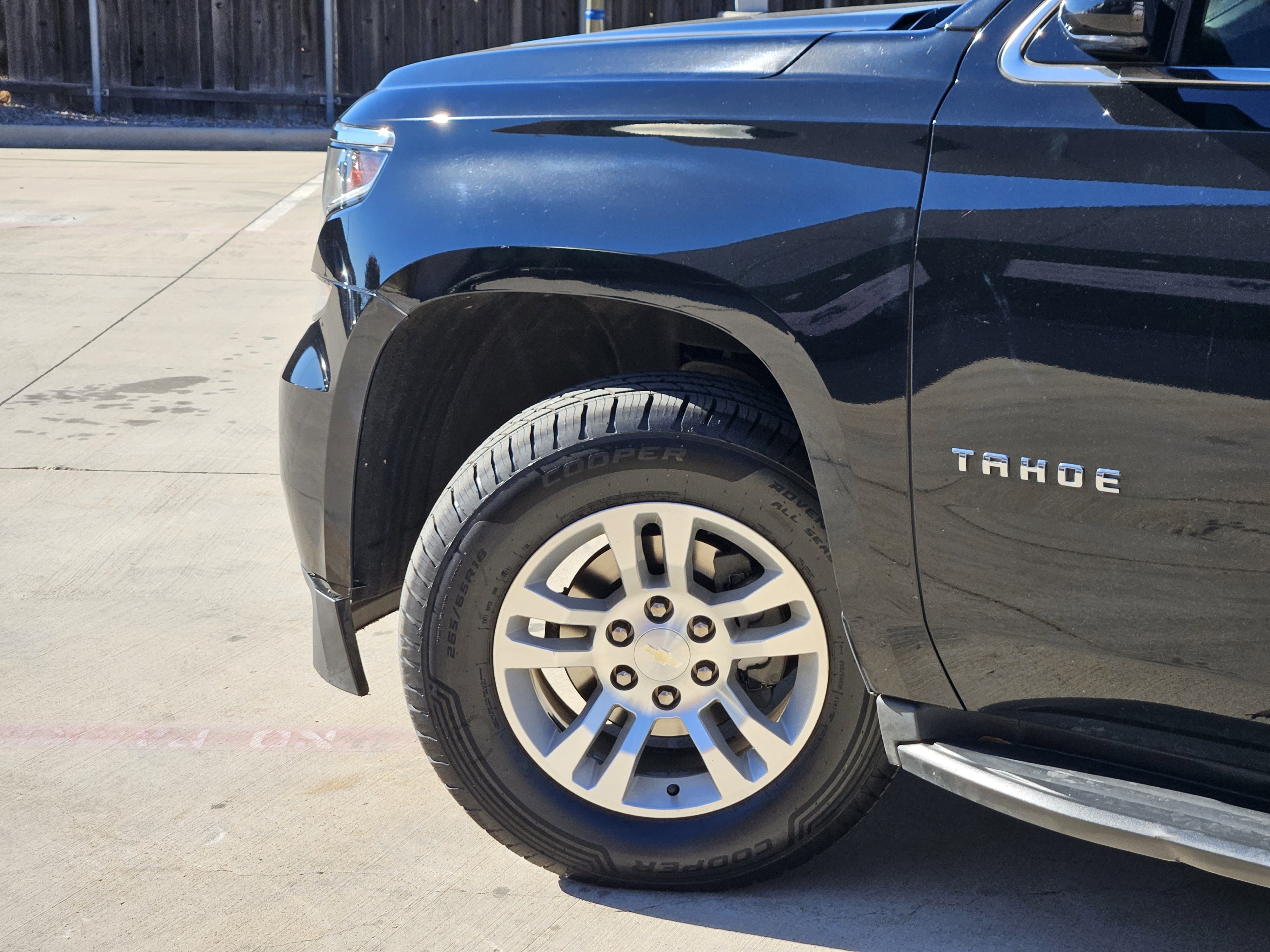 Used 2019 Chevrolet Tahoe LT image 5