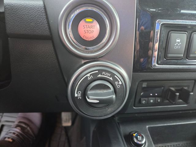 Used 2017 Nissan Titan Platinum Reserve AWD/4WD image 21
