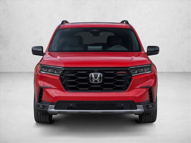 Certified 2023 Honda Pilot TrailSport image 2