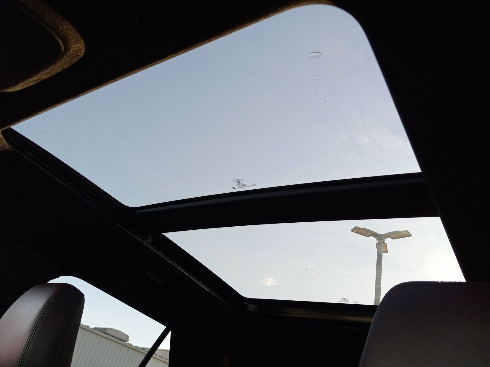 Used 2025 Ford Explorer Platinum w/ LUX Leather Package image 26