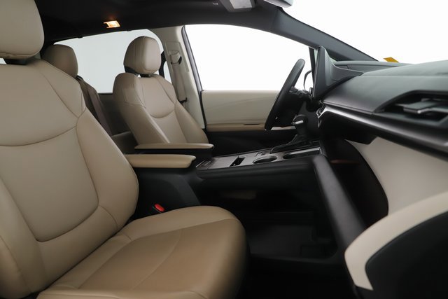 Used 2022 Toyota Sienna XLE image 32