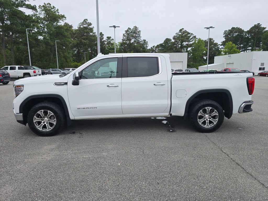 Certified 2025 GMC Sierra 1500 SLT AWD/4WD image 2