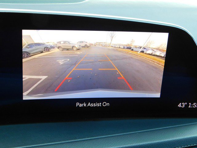 Used 2024 Cadillac XT4 Premium Luxury image 27