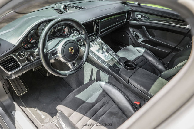 Used 2016 Porsche Panamera GTS AWD/4WD image 71