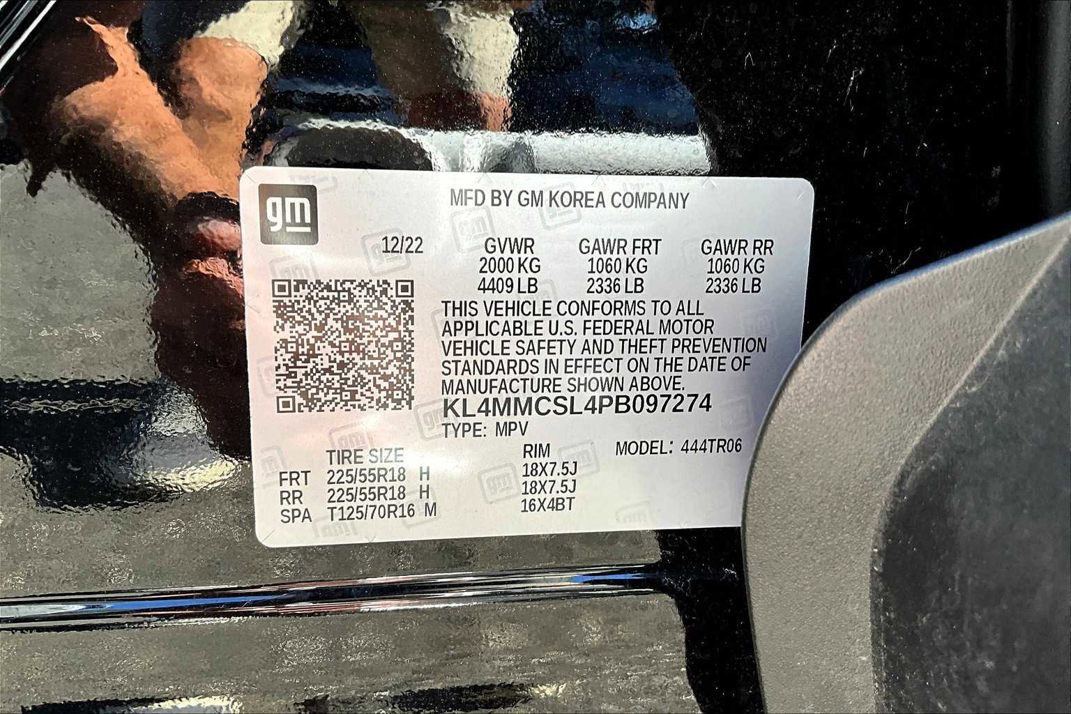 Used 2023 Buick Encore GX Preferred w/ Cold Weather Comfort Package image 32