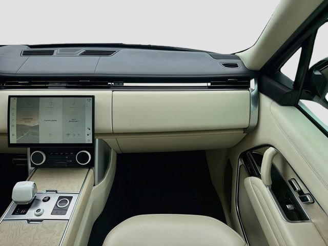 Used 2023 Land Rover Range Rover SV AWD/4WD image 19