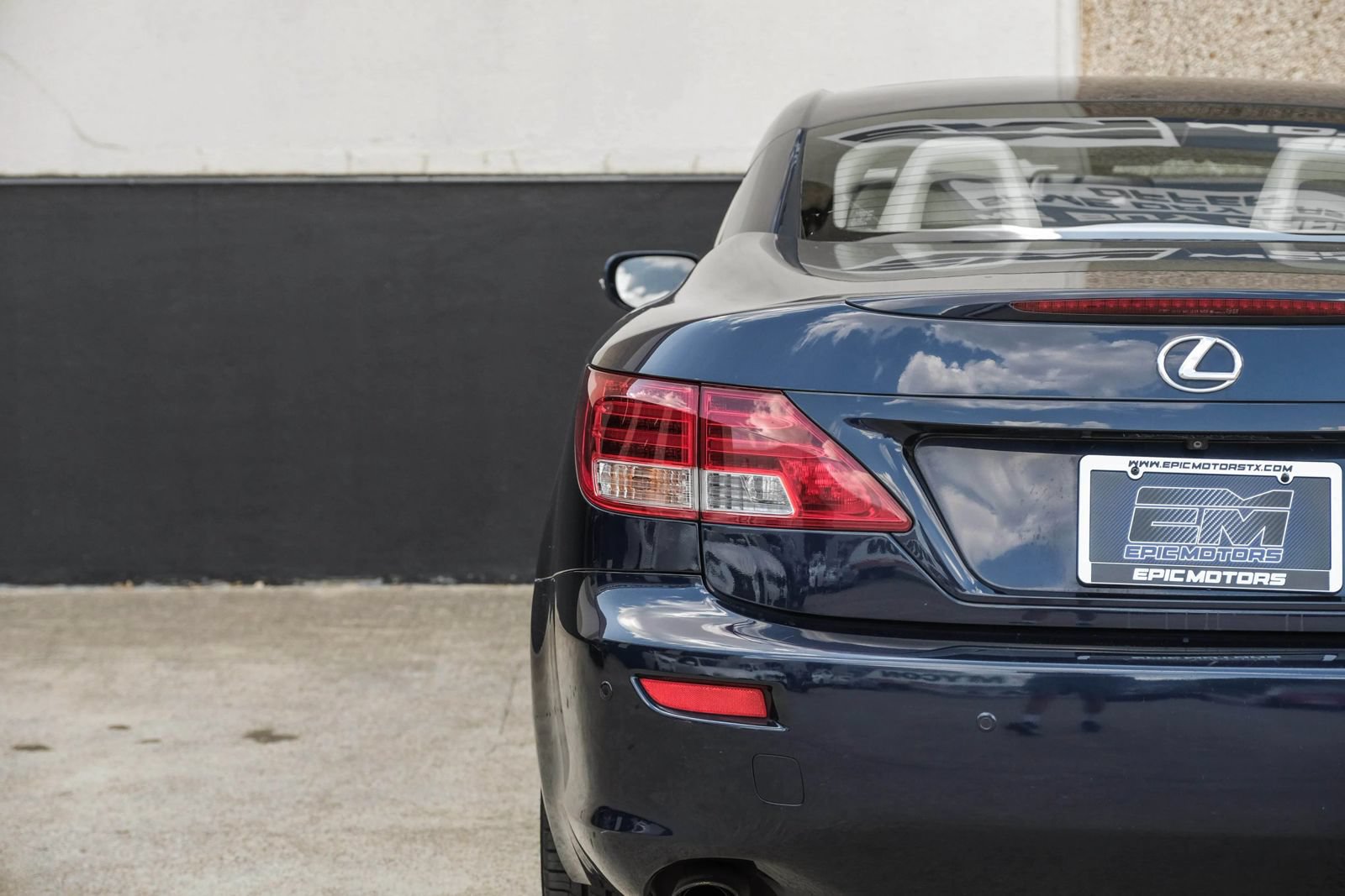 Used 2015 Lexus IS 350C w/ Navigation System Package RWD image 37