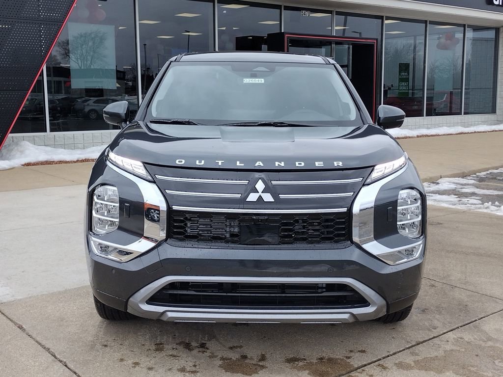 New 2026 Mitsubishi Outlander SE image 13