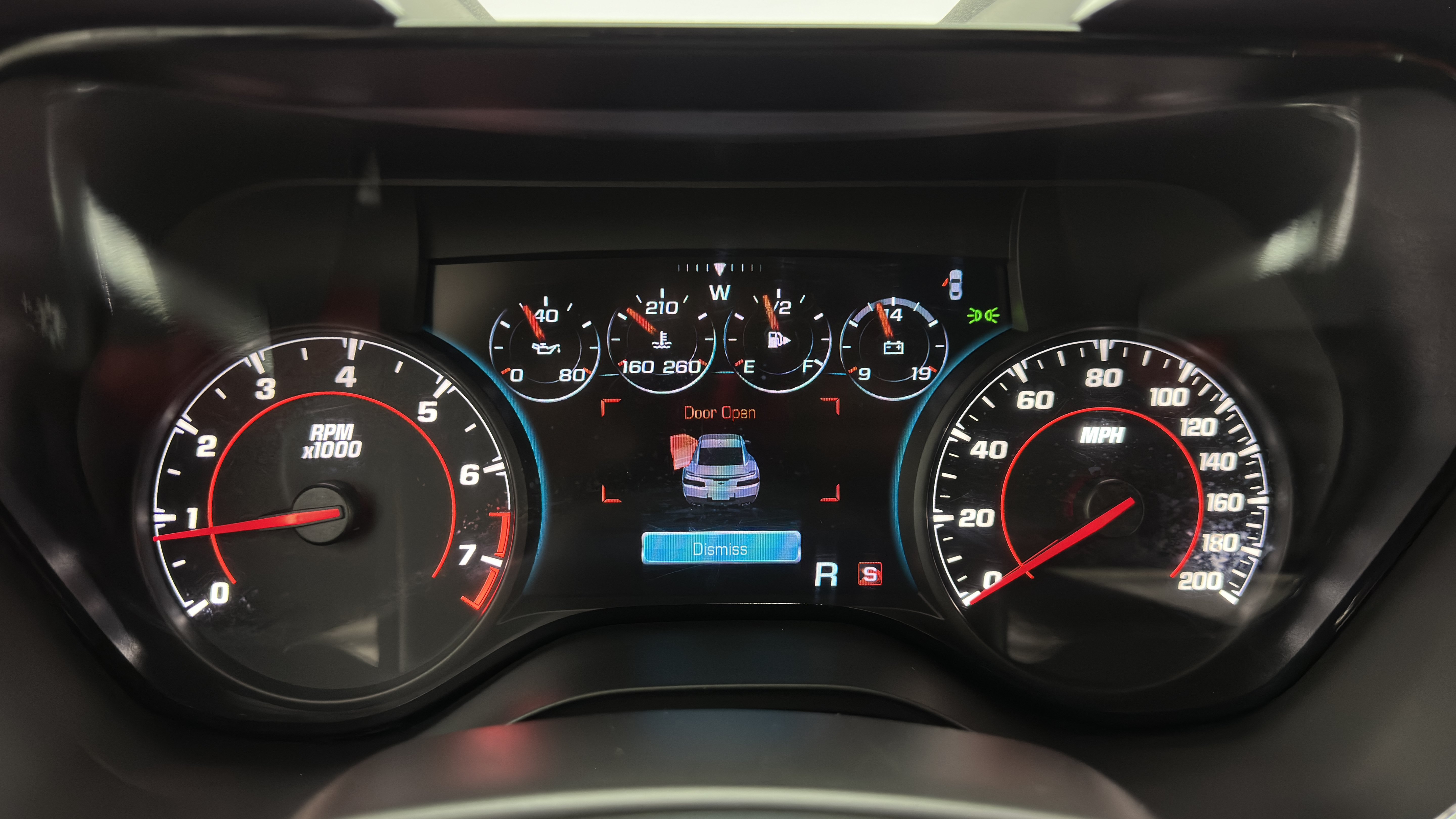 Used 2016 Chevrolet Camaro SS RWD image 15