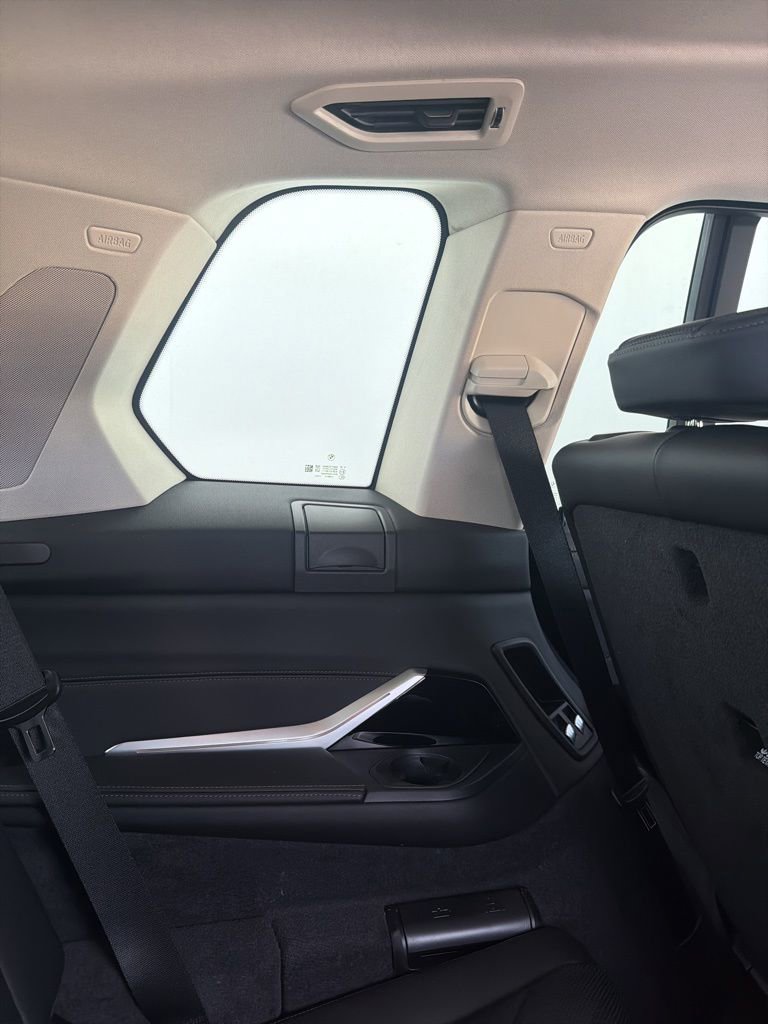New 2026 BMW X7 xDrive40i w/ Premium Package image 21