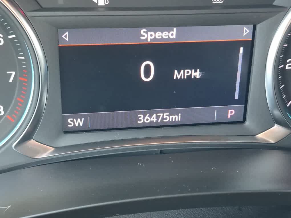 Used 2023 Chevrolet Traverse LT AWD/4WD image 19