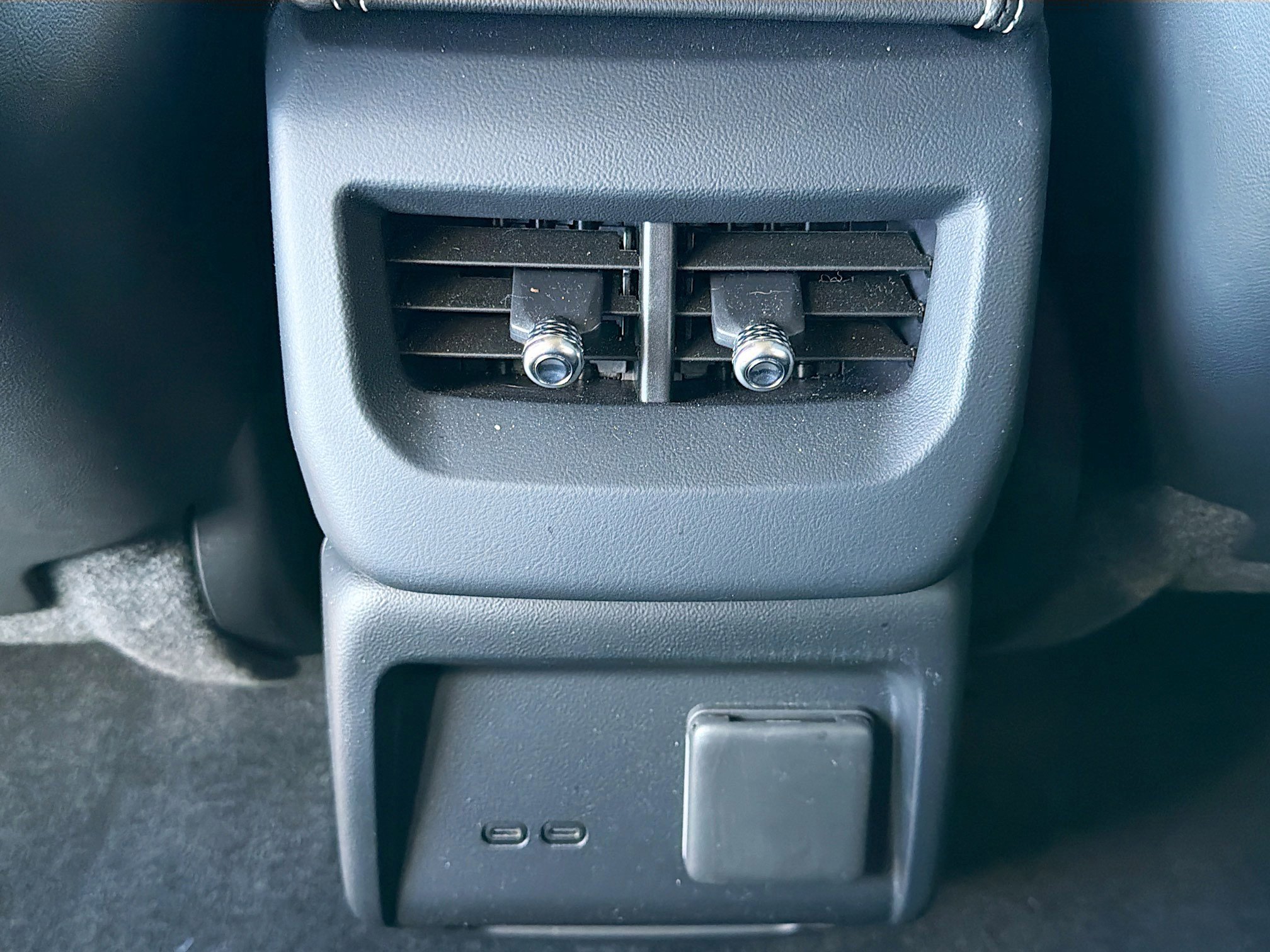 Used 2025 Cadillac Optiq Sport 1 image 20