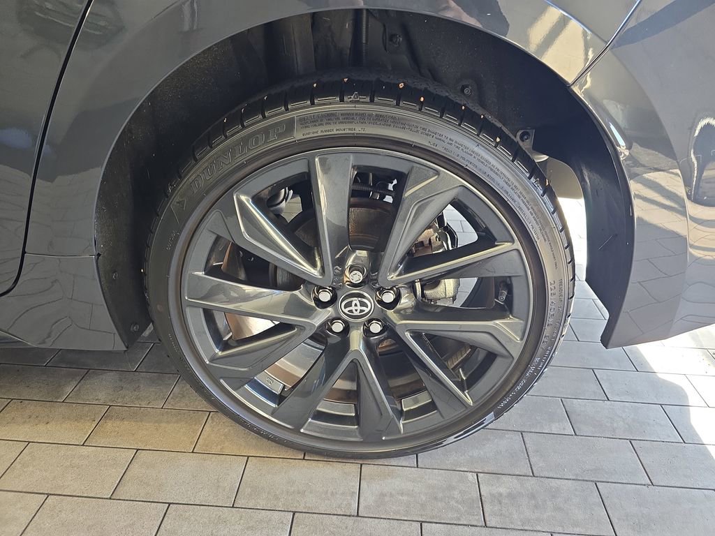Used 2023 Toyota Corolla SE image 32