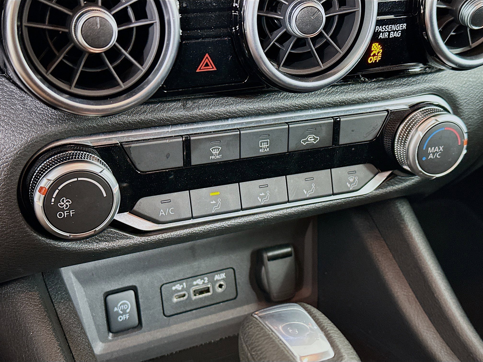 Used 2024 Nissan Sentra SV image 23