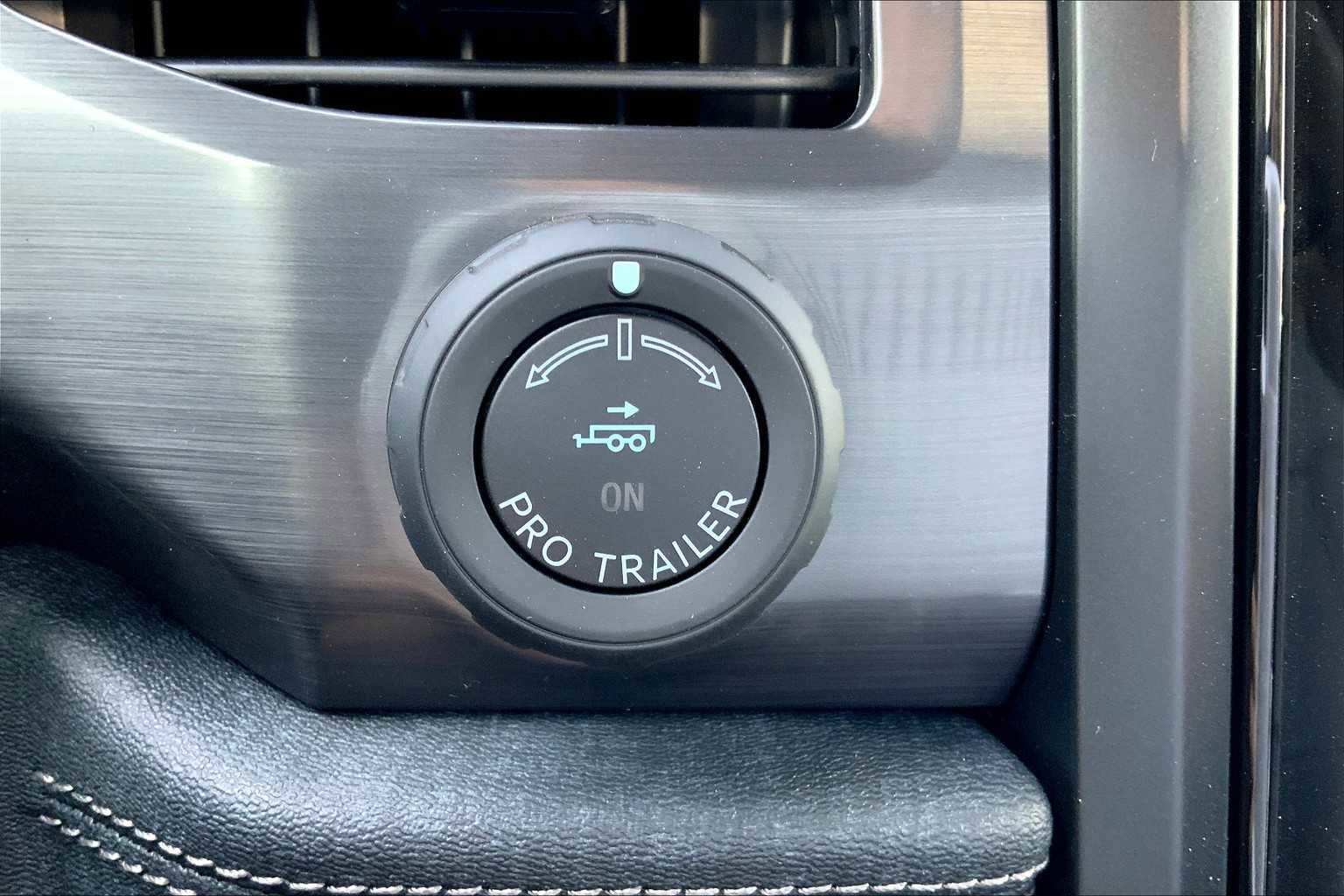 New 2025 Ford F150 Lightning Flash image 16