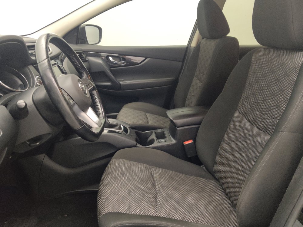 Used 2022 Nissan Rogue Sport SV FWD image 17