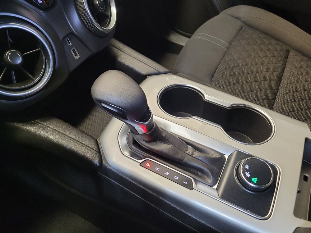 Used 2021 Chevrolet Blazer LT FWD image 26