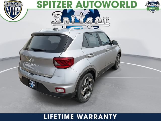 New 2026 Hyundai Venue SEL FWD image 9