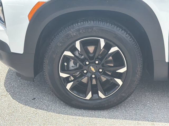 Used 2023 Chevrolet TrailBlazer LT FWD image 11