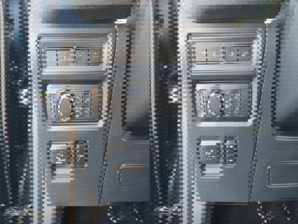 Used 2022 Ford F150 Lightning Lariat w/ Equipment Group 511A High image 25