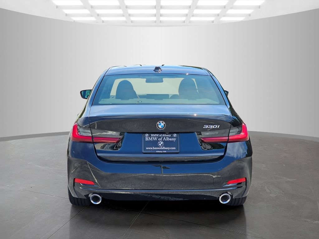 New 2026 BMW 330i Sedan RWD image 5