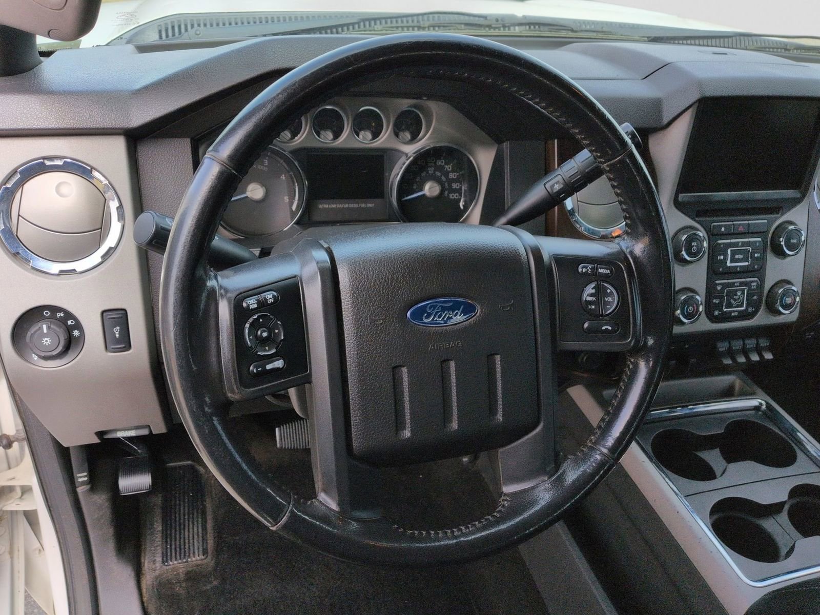 Used 2014 Ford F350 Lariat w/ Lariat Ultimate Package image 29