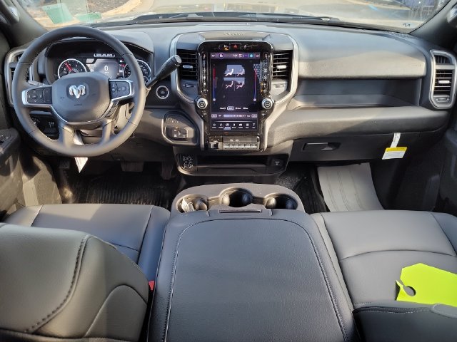 New 2026 RAM 3500 Tradesman AWD/4WD image 19